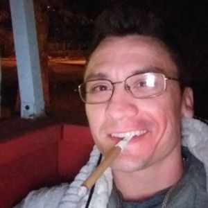 Meet your Posher, Justin